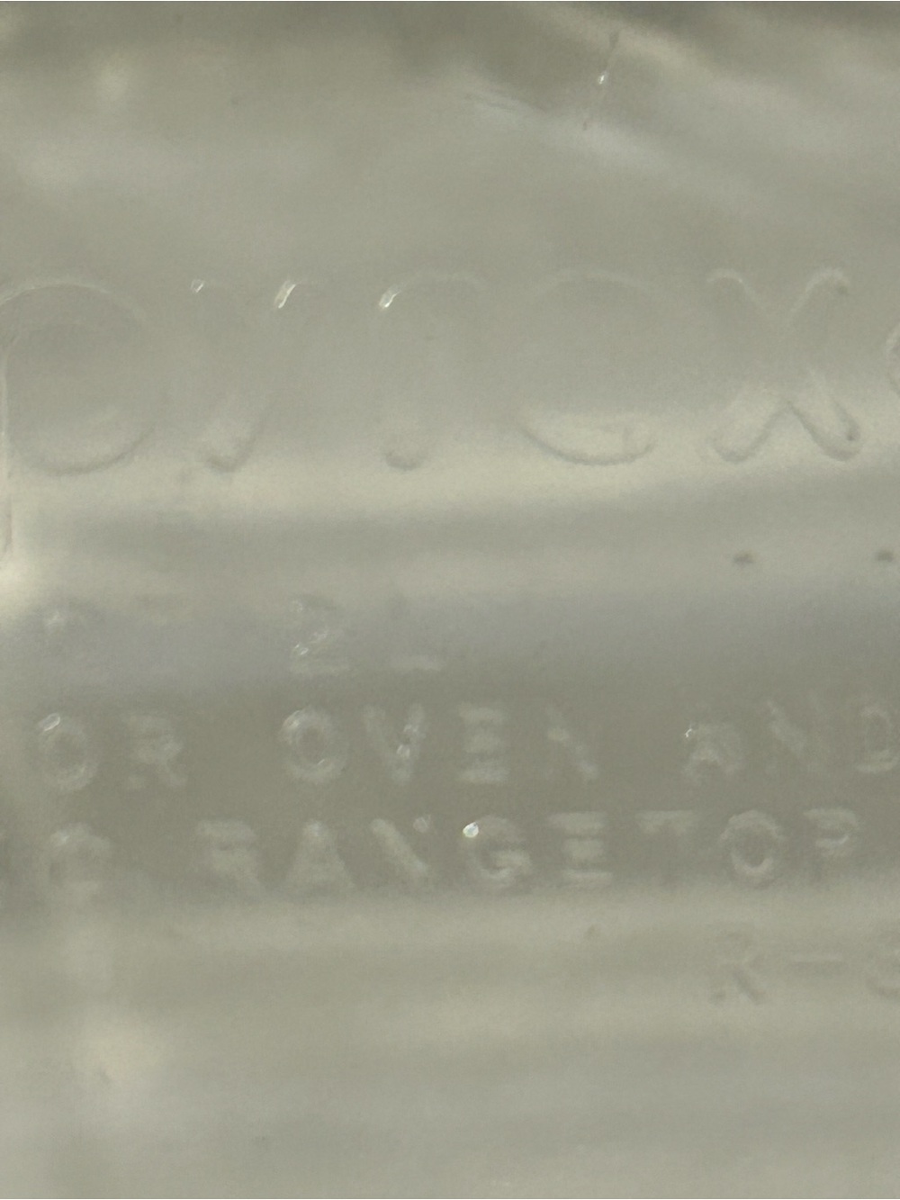 Pyrex Glass Square Baking Dish – Transparent - Picture 4 of 5